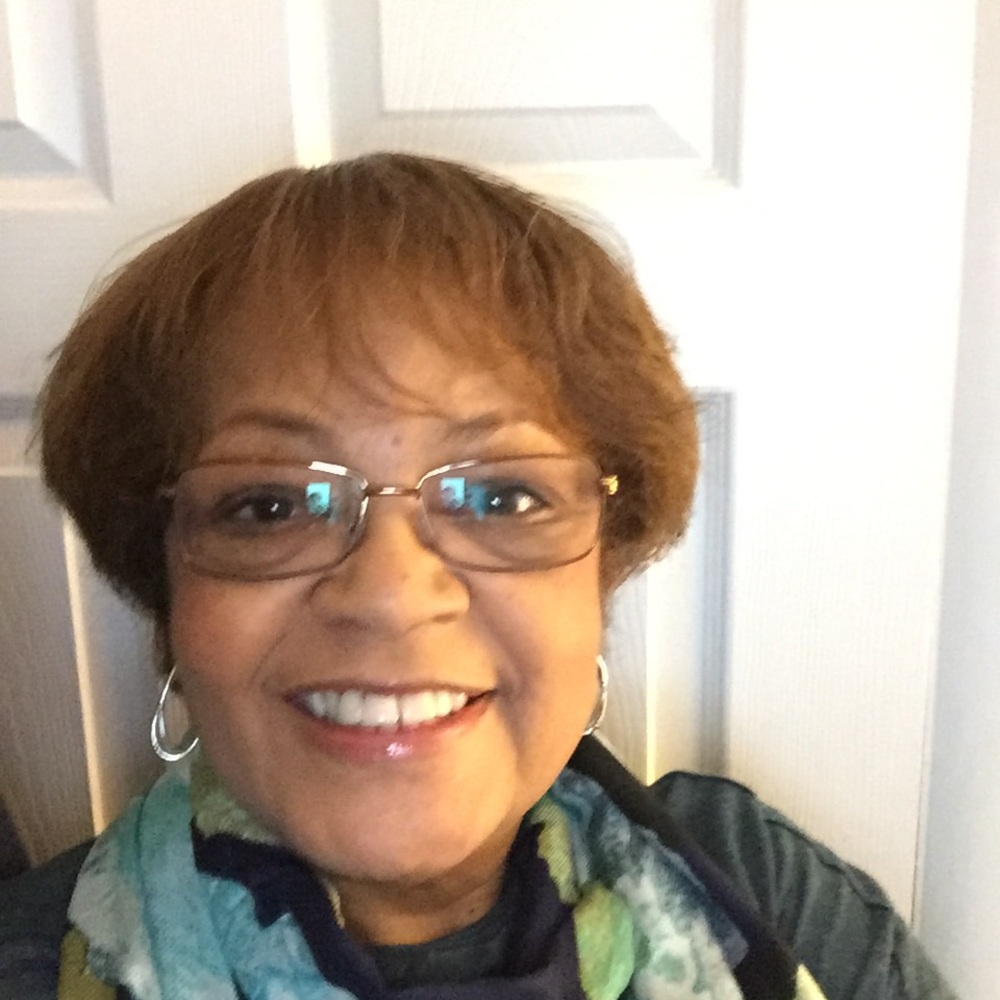 Meet your Posher, Carolyn